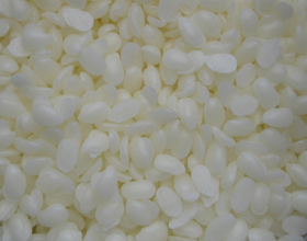 Picture of White beeswax in drops